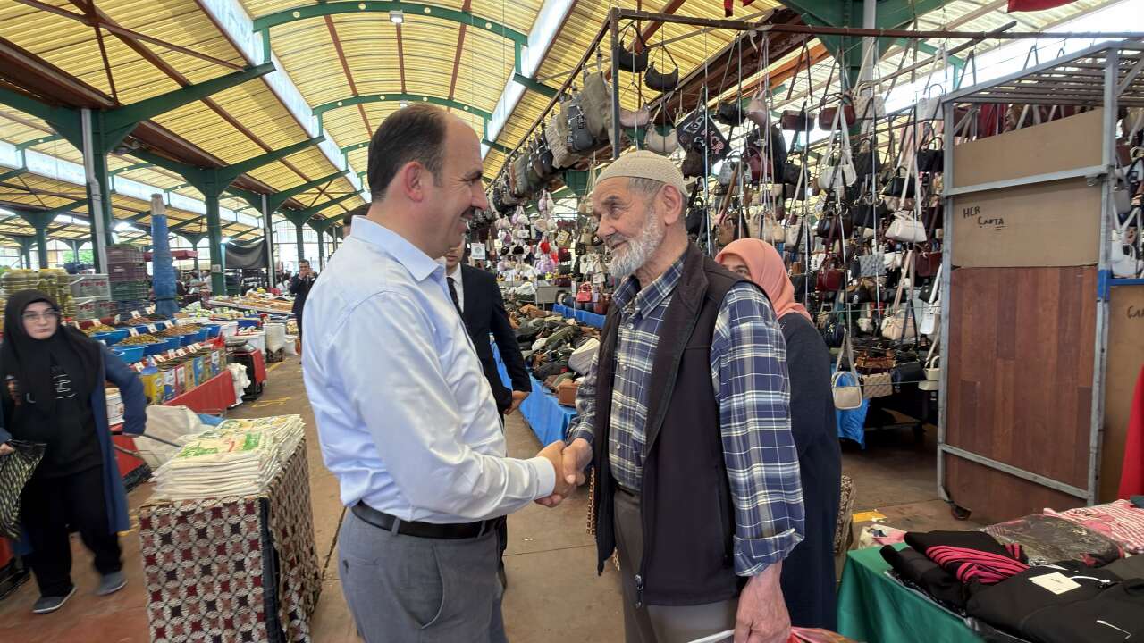 Başkan Altay Konya’da pazara çıktı 2